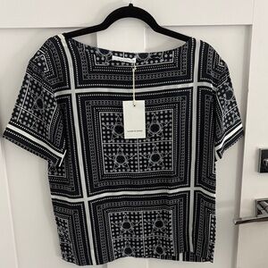 SAMSOE Black and White Geometric Blouse
